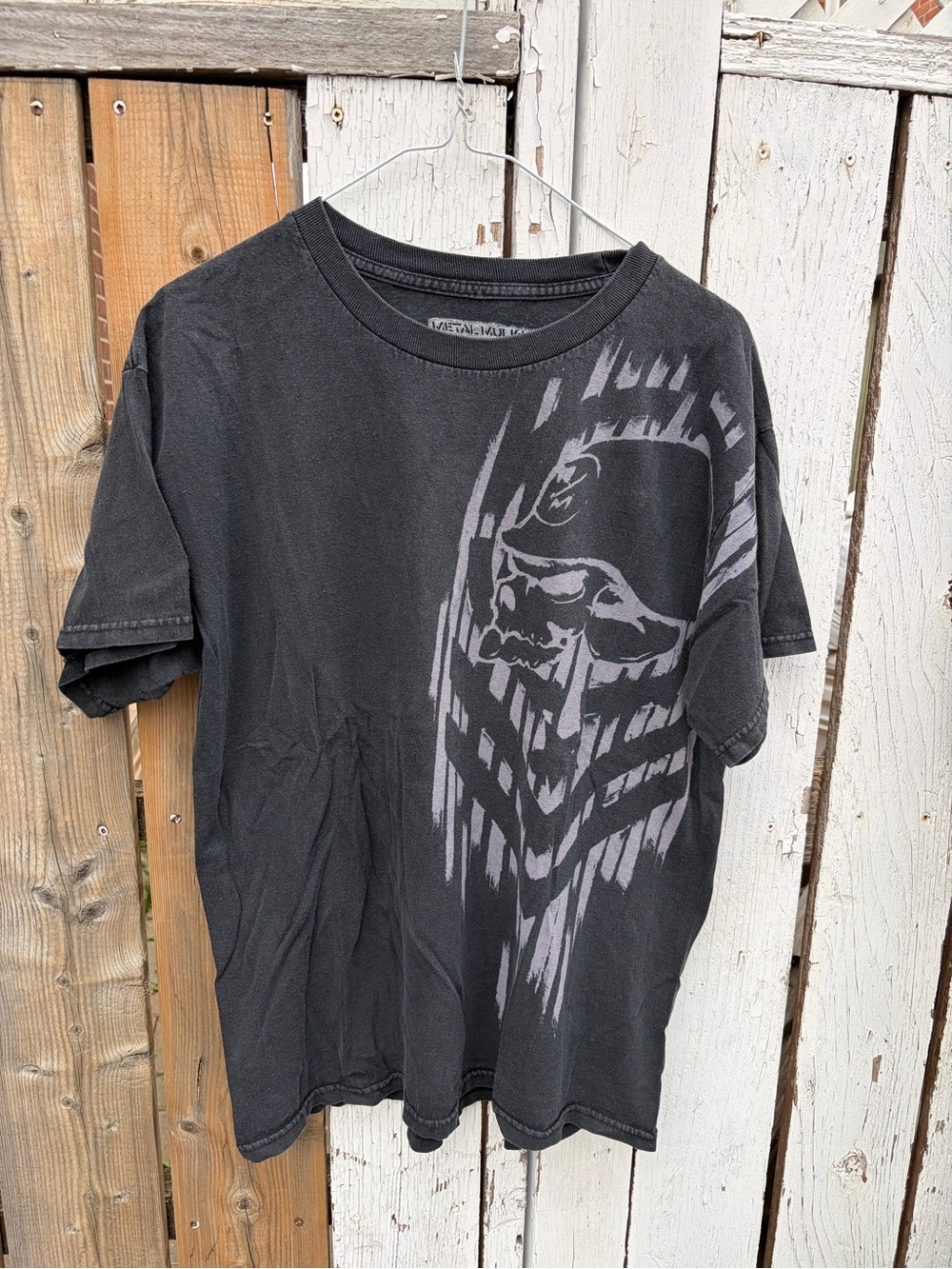 Metal Mulisha Black Short-Sleeve Tee with Gray Skull Graphic
